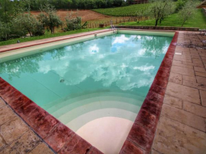 Home with swimming pool in a cental location in Tuscany Bucine